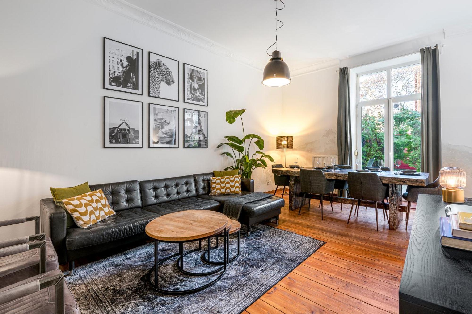 Theboediker Group & Family Apartment, 3 Bedroom 1 Living Room, 2 Bathrooms, Ideal For Bigger Groups Of 4 -9 Guests, Berlin